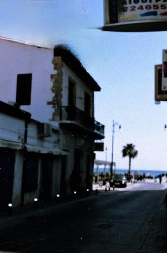 Gasse zum Strand